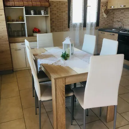 Prázdninový dům Marinella Casa Vacanze